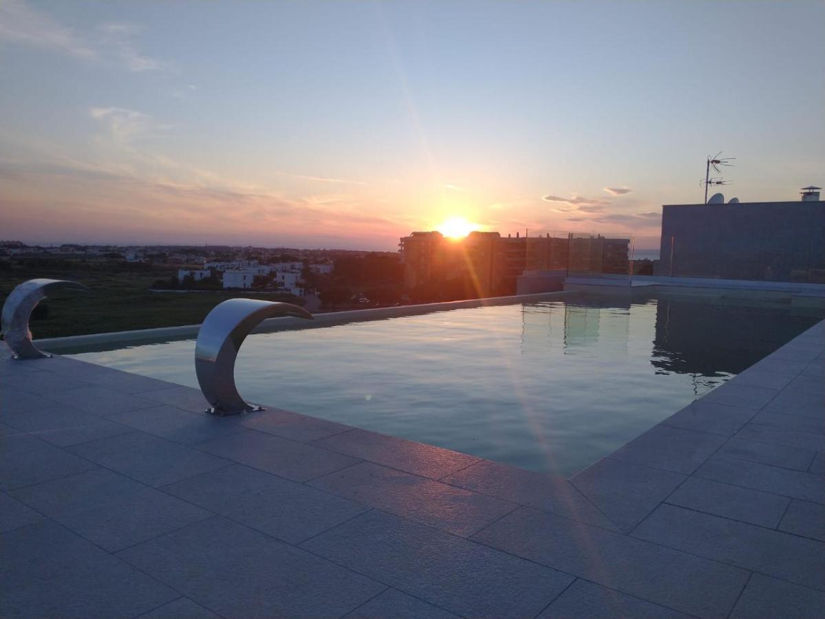 Salina Hotel Taranto Bagian luar foto